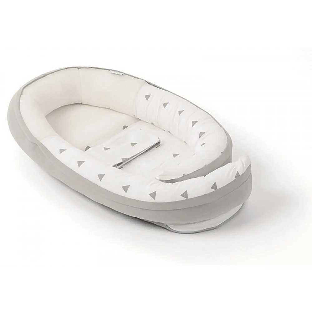 BabyMoov Réducteur De Lit Cocoon Doomoo Grey 4 BabyMoov Réducteur De Lit Cocoon Doomoo Grey – Image 2